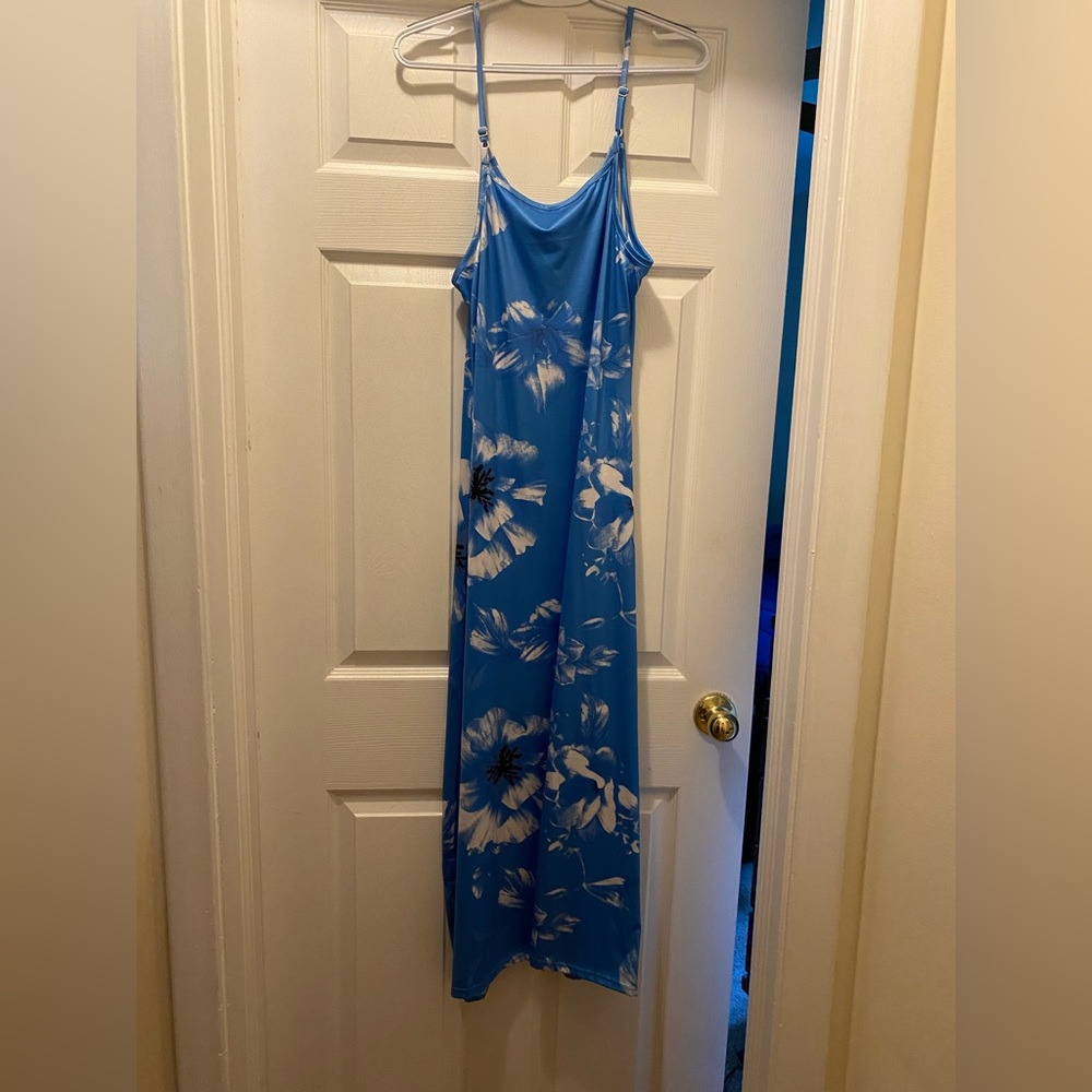 Long blue flowery dress